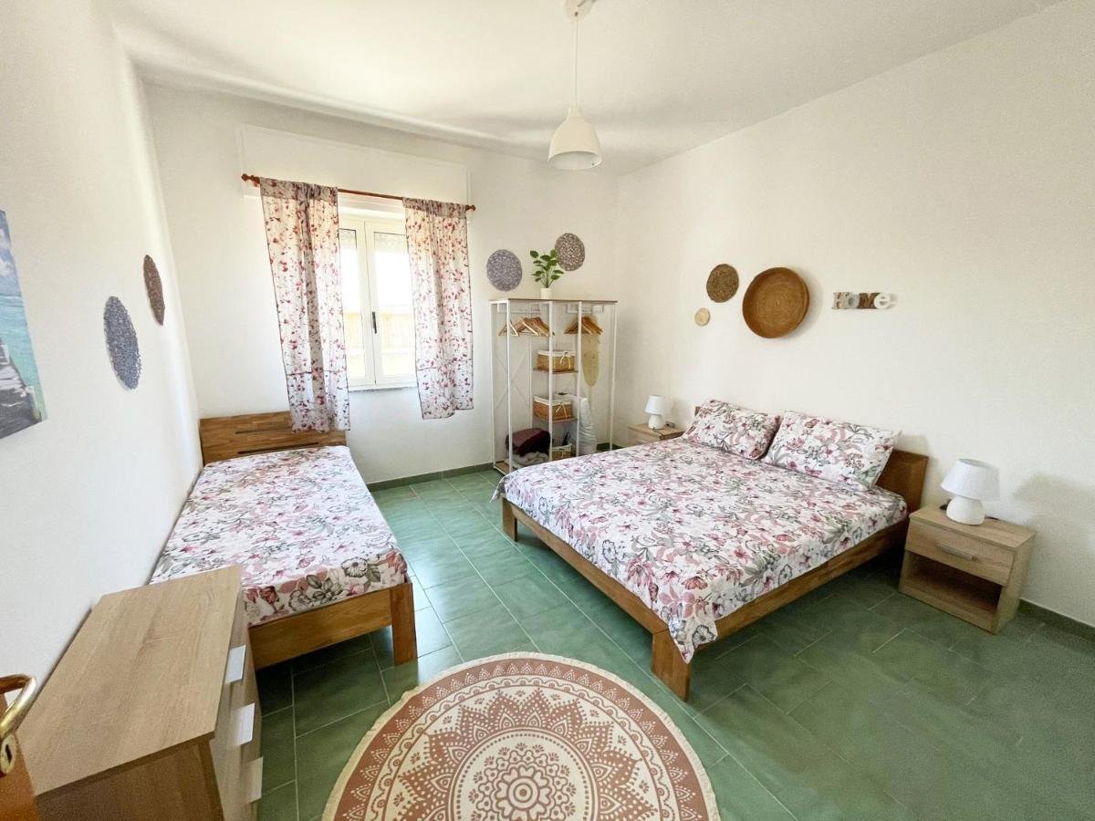 Casa Di Nelia Villa Baratili San Pietro Kültér fotó