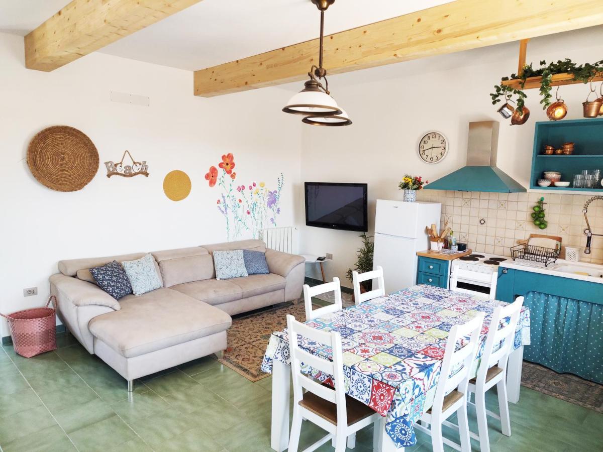Casa Di Nelia Villa Baratili San Pietro Kültér fotó